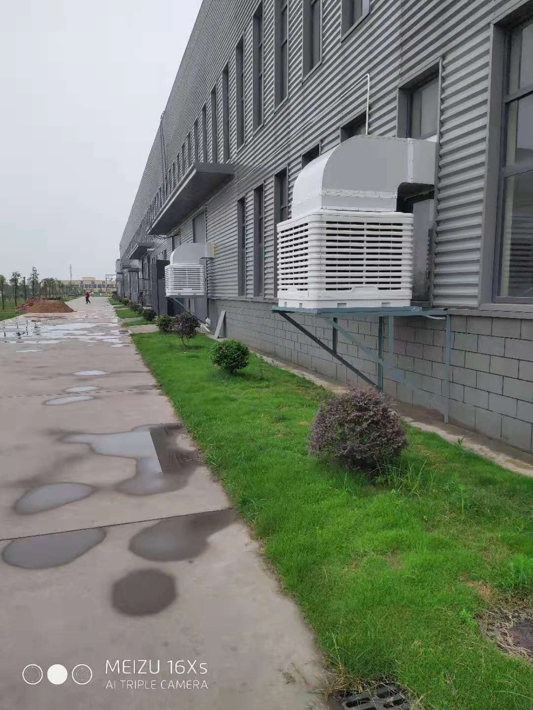 金屬零件加工廠怎么降溫，車間換氣降溫有哪些辦法